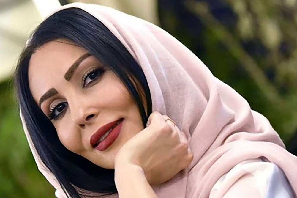 پرستو صالحی کشف حجاب کرد| فیلم کشف حجاب پرستو صالحی در اینستاگرام | دیلی 3