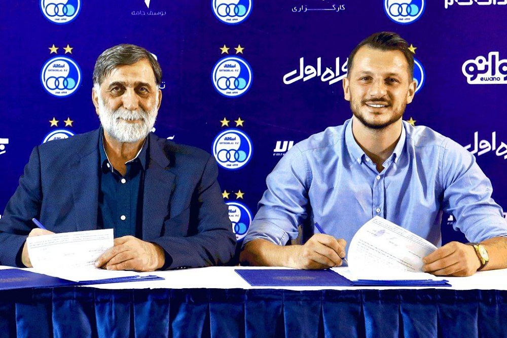 تمدید قرارداد آرمان رمضانی با استقلال برای مدت دو فصل | دیلی 3