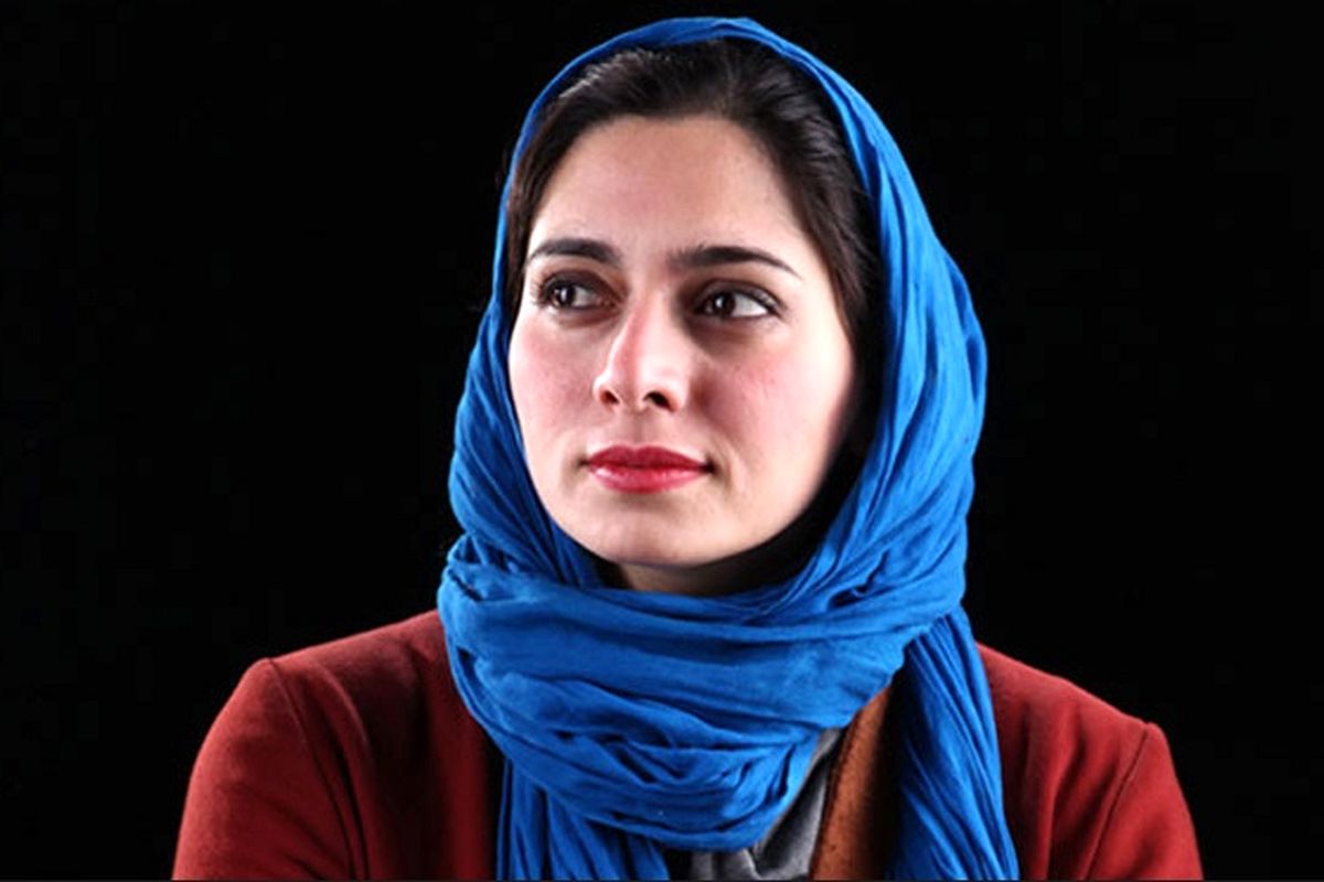 عکس| کشف حجاب پگاه آهنگرانی به بهانه مهسا امینی؛ از شورای نگهبان تا اعتراضات لندن، بازیگر زن در 38 سالگی بازنشته شد | دیلی 3