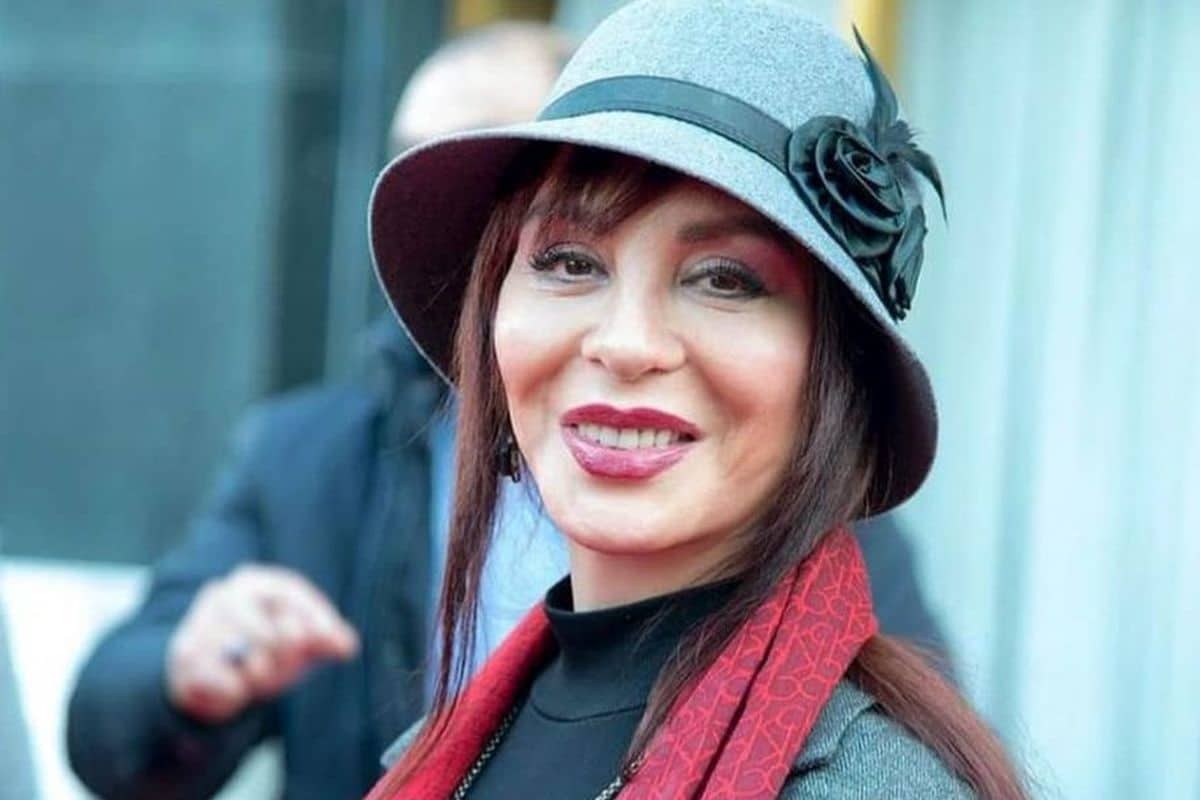 افسانه بایگان به علت کشف حجاب نقره داغ شد افسانه بایگان به علت کشف حجاب نقره داغ شد | دیلی 3