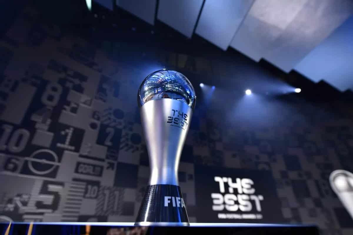 پخش زنده مراسم بهترین های فیفا The Best 2024 امشب سه شنبه 27 آذر 1403 پخش زنده مراسم بهترین های فیفا The Best 2024 امشب سه شنبه 27 آذر 1403 | دیلی 3