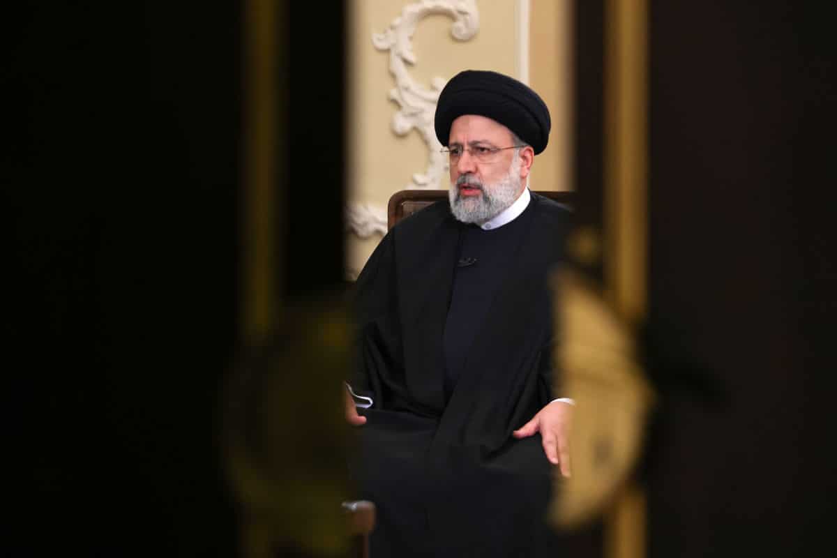 خبر فوری؛ آیت الله سید ابراهیم رئیسی درگذشت | دیلی 3
