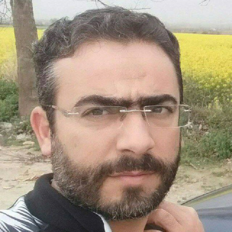 عکس| عامل ماست پاشی روی زنان بی حجاب در مشهد کیست؟ | دیلی 3