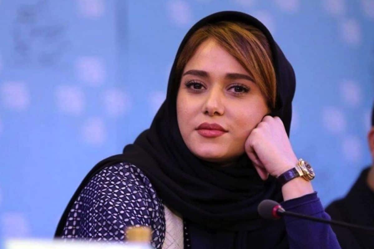 عکس| ترفند زیرکانه پریناز ایزدیار برای حجاب در انظار عمومی | دیلی 3