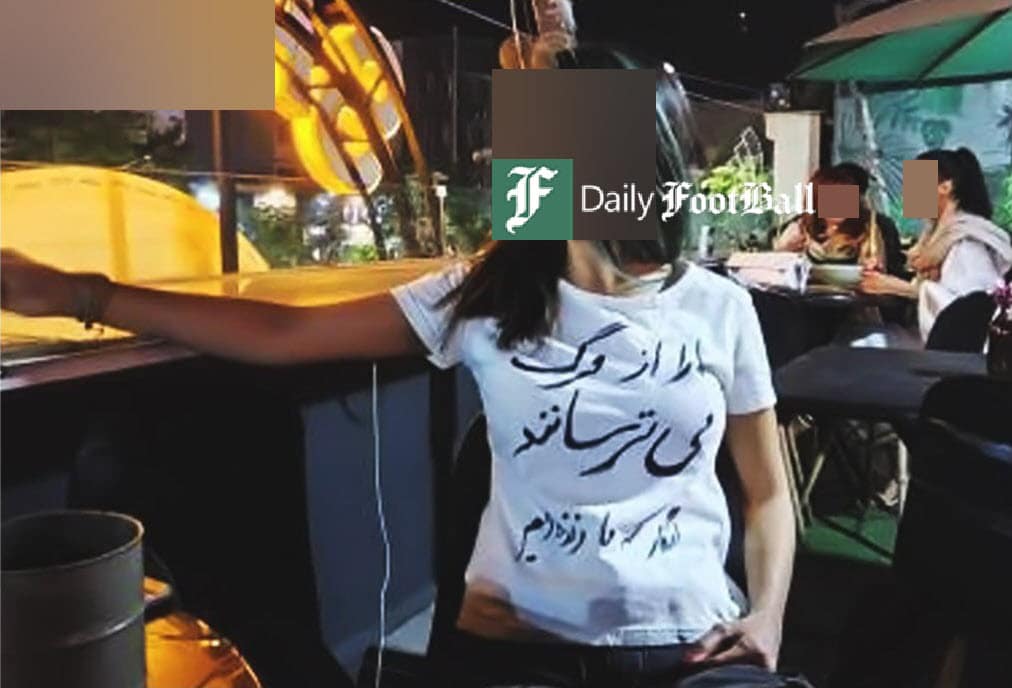 عکس| هنجارشکنی دختران بی حجاب در مشهد مقدس | دیلی 3