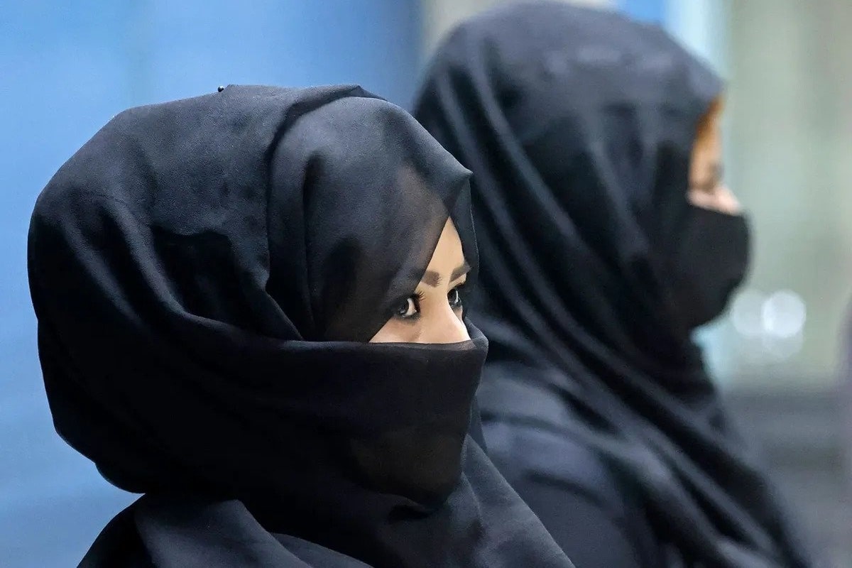 عکس| هشدار عجیب طالبان به زنان افغانستان | دیلی 3