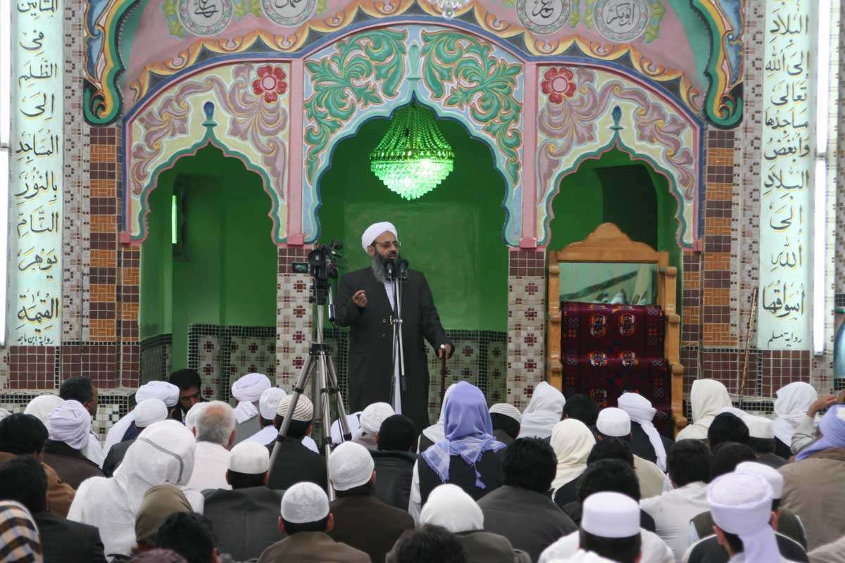 بازداشت شکنجه گران مسجد مکی زاهدان بازداشت شکنجه گران مسجد مکی زاهدان | دیلی 3