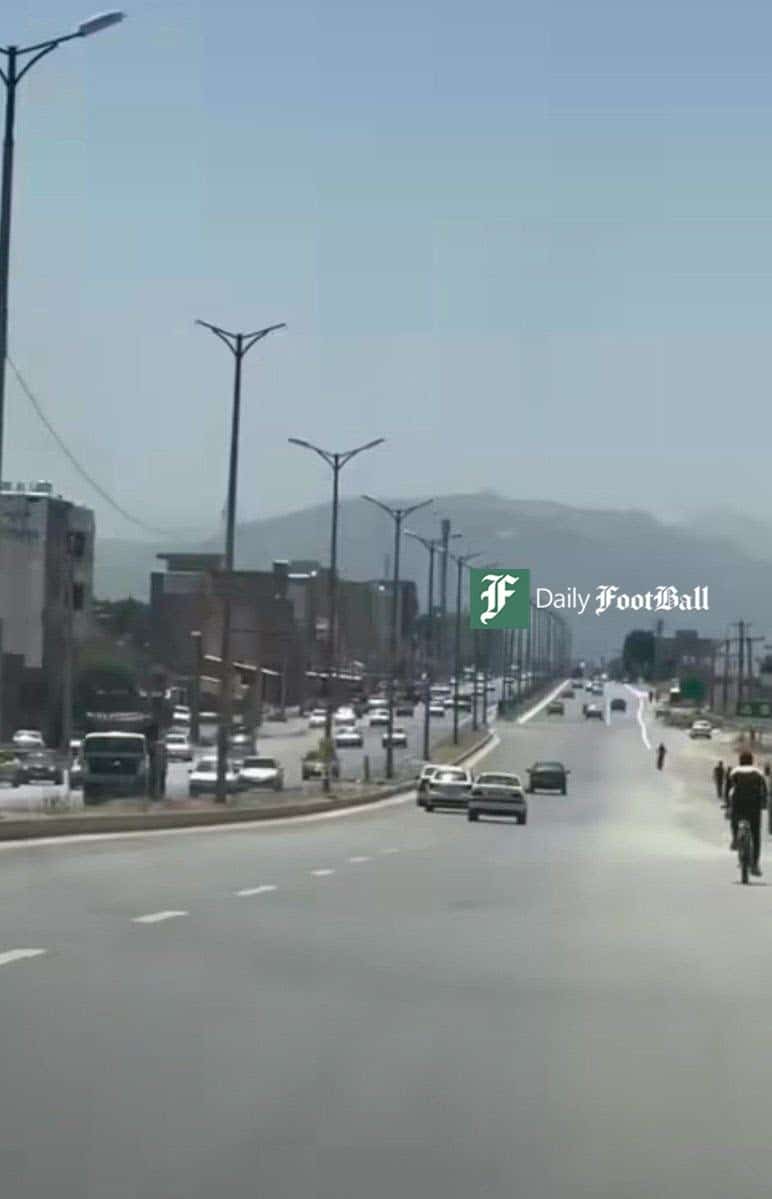 عکس| اقدام عجیب شهرداری برای ورود رئیسی به یاسوج | دیلی 3