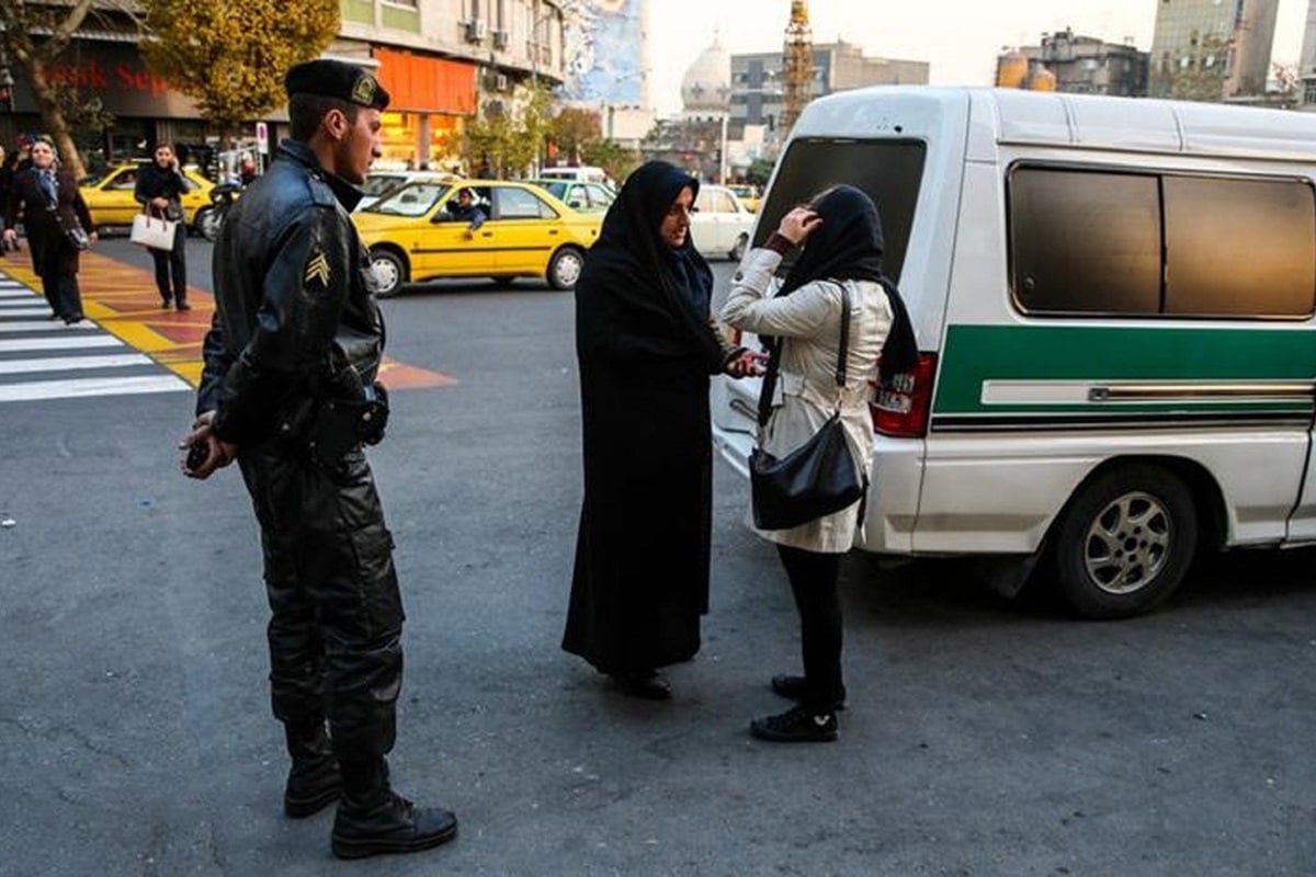 عکس| واکنش سخنگوی دولت رئیسی به بازگشت گشت ارشاد به سبک جدید عکس| واکنش سخنگوی دولت رئیسی به بازگشت گشت ارشاد به سبک جدید | دیلی 3