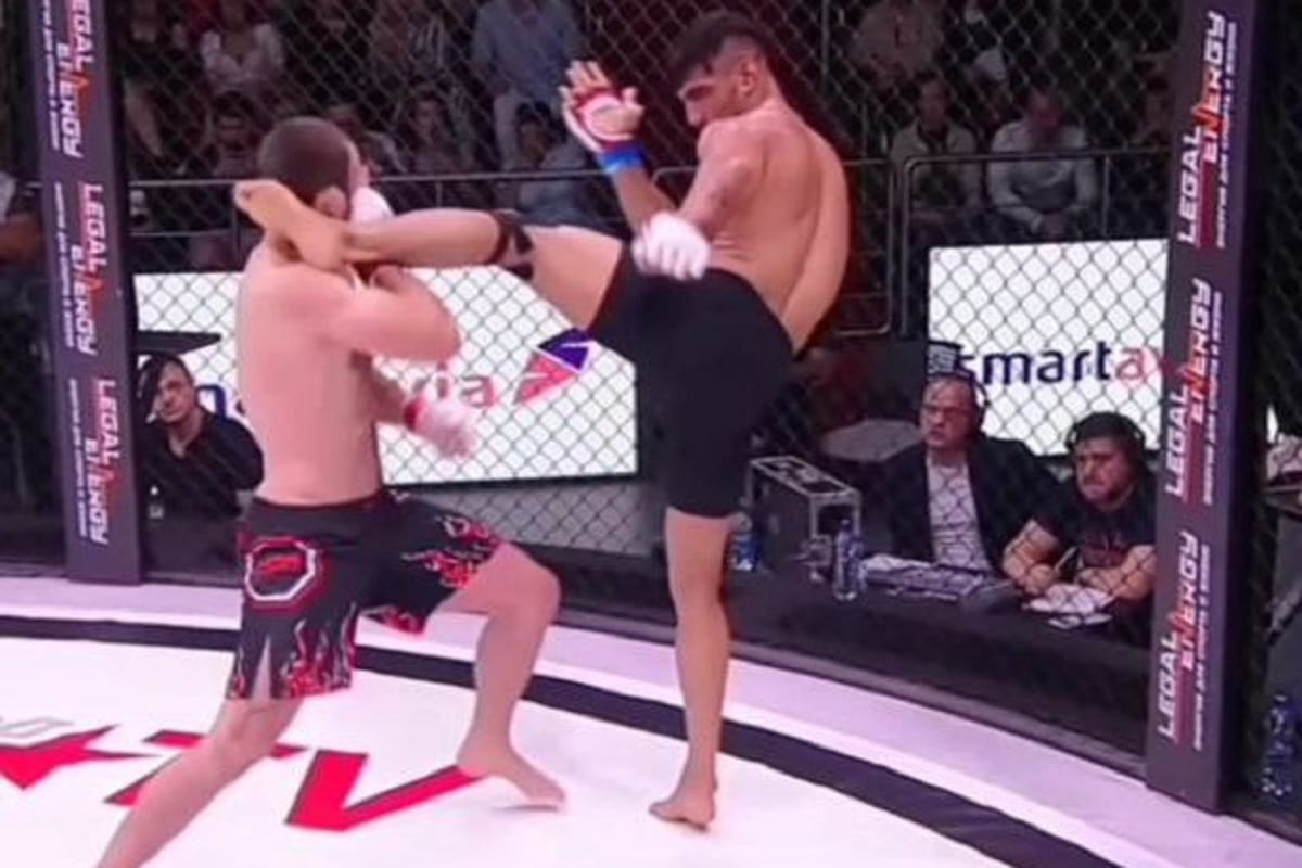 فیلم| بدشانسی فایتر ایرانی مقابل حریف روس در مسابقات MMA | دیلی 3