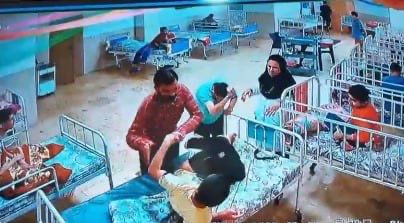 عکس| آزار و اذیت معلولان ذهنی در مرکز توانبخشی بوشهر | دیلی 3
