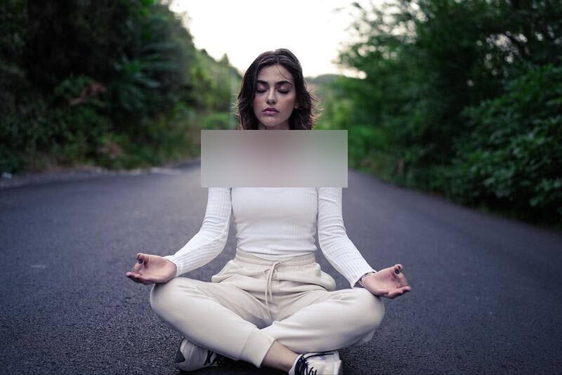عکس| افسردگی ریحانه پارسا در غربت | دیلی 3
