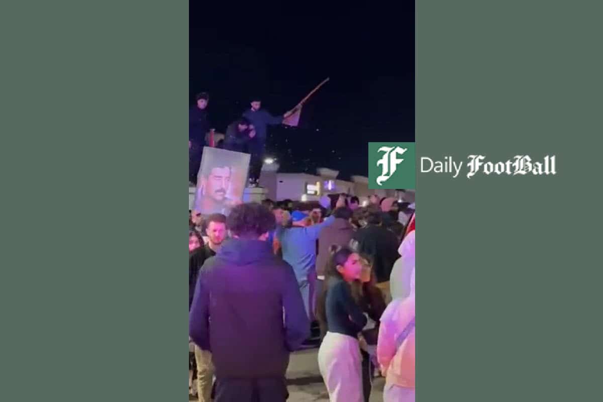 فیلم| جشن فلسطینی ها با عکس صدام | دیلی 3