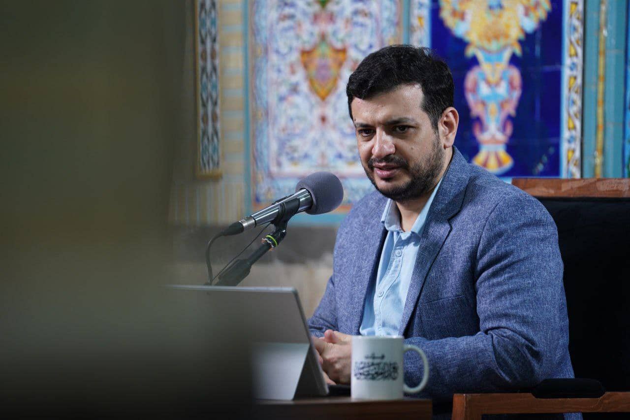 فیلم| واکنش رائفی پور به ادعای «استاد همه چی دون» بودن؛ به خاطر یک دنا پلاس آبروی کشور را نبرید! | دیلی 3
