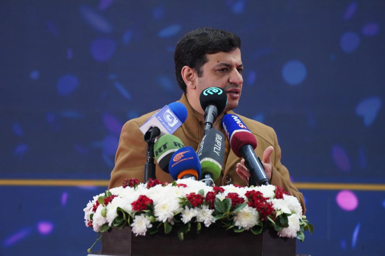 عکس| رائفی پور تهدید کرد | دیلی 3