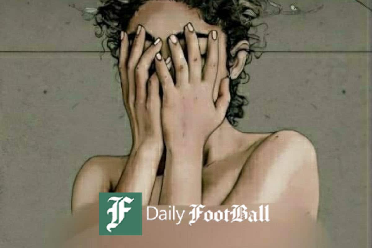 عکس| برهنگی گلشیفته فراهانی لیدر زن زندگی آزادی به مناسبت روز جهانی زن | دیلی 3