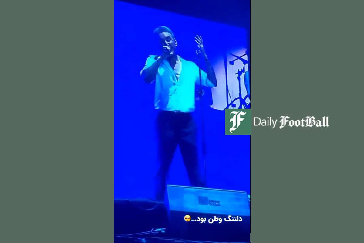 فیلم| صحبت های شادمهر عقیلی درباره بازگشت به ایران در کنسرت فیلم| صحبت های شادمهر عقیلی درباره بازگشت به ایران در کنسرت | دیلی 3