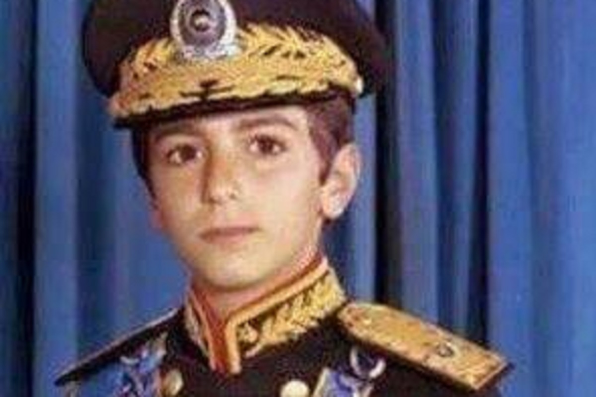 عکس| رضا پهلوی آقازاده بود وقتی آقازادگی مُد نبود! عکس| رضا پهلوی آقازاده بود وقتی آقازادگی مُد نبود! | دیلی 3