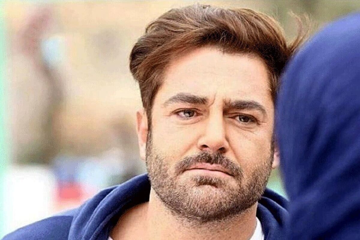 فیلم| تذکر حجاب محمدرضا گلزار به خانم هوادار | دیلی 3