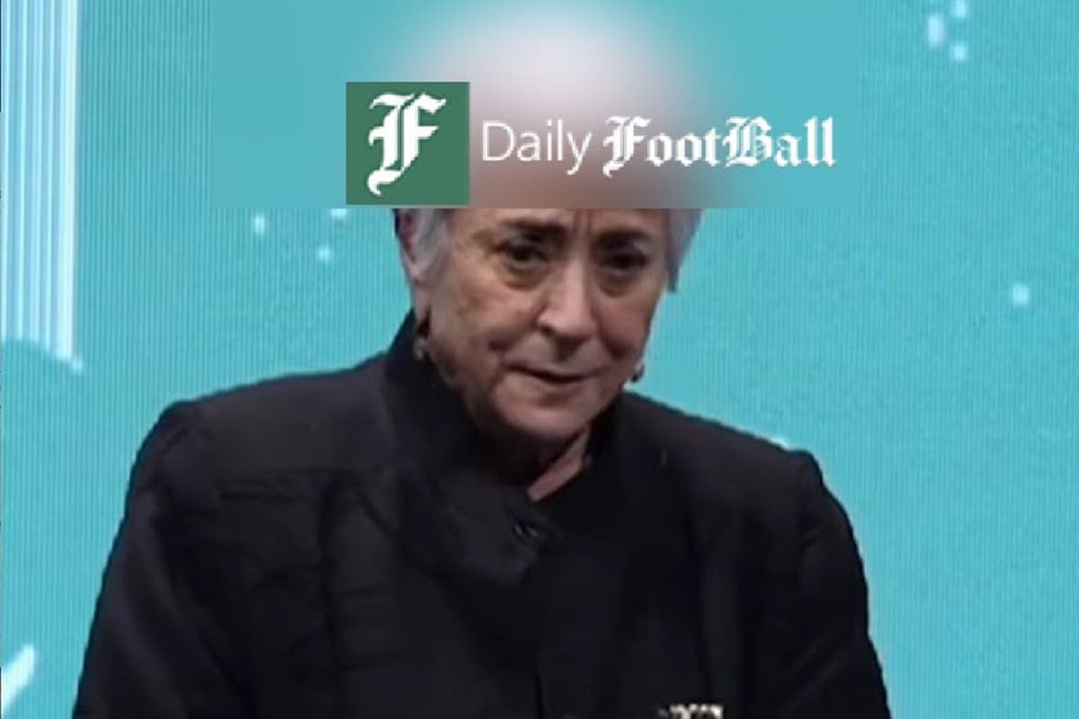 عکس| معرکه گیری هنرمندان سر پیری تمامی ندارد؛ کشف حجاب «گلی امامی» در مسابقه ادبی ایران کتاب | دیلی 3