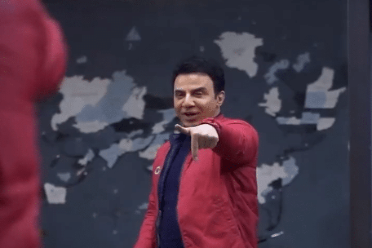 فیلم| بعد از محمدرضا گلزار؛ عمو پورنگ هم خواننده شد! | دیلی 3